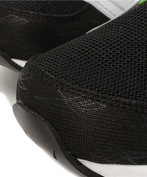 Reebok（リーボック）の「ユニセックス リーボック ポンプフューリーロード Reebok INSTAPUMP FURY ROAD M49000（スニーカー・メンズ・ブラック・28cm/26.5cm/23.5cm/24cm/24.5cm/27.5cm/29cm/26cm/27cm/23cm/28.5cm）」の7枚目の写真