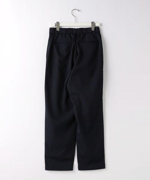 green label relaxing(グリーンレーベルリラクシング)の「TRカルゼ 2プリーツ テーパード パンツ -ストレッチ-(その他パンツ・メンズ・ネイビー/オフホワイト・S/M/L)」の13枚目の写真