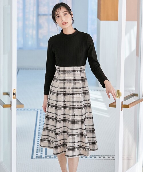 ANY SIS(エニィスィス)の「【洗える】チェックジャガードコンビ ワンピース(ワンピース・レディース・ライラック系3/ブラック系3・2/3/1)」の2枚目の写真