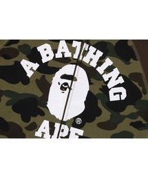 A BATHING APE（アベイシングエイプ）の「1ST CAMO CRAZY