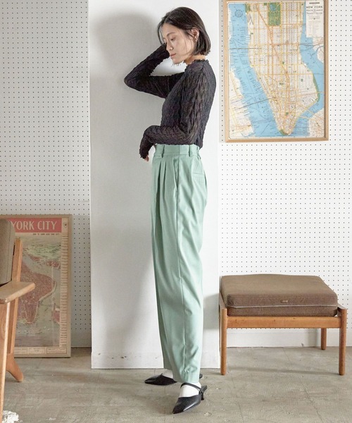 LOWRYS FARM（ローリーズファーム）の「ヘンケイシアーハイネック