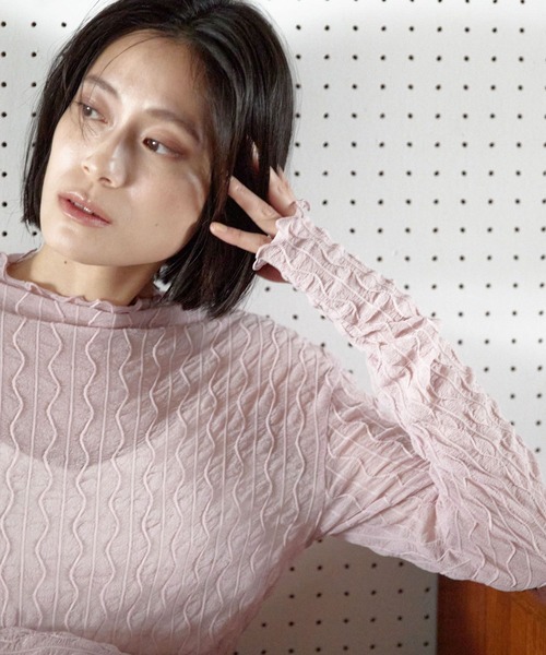 LOWRYS FARM（ローリーズファーム）の「ヘンケイシアーハイネックロングスリーブ　186113（Tシャツ/カットソー・レディース・ブラック/アイボリー/ピンク・FREE）」の21枚目の写真