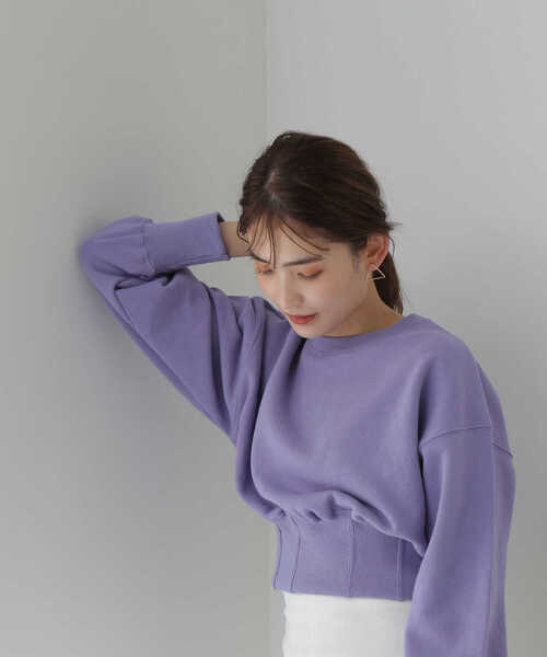 NATURAL BEAUTY BASIC（ナチュラルビューティーベーシック）の「クロップド丈裏毛プルオーバー（スウェット・レディース・ピンク/ラベンダー/オフホワイト・FREE）」の20枚目の写真