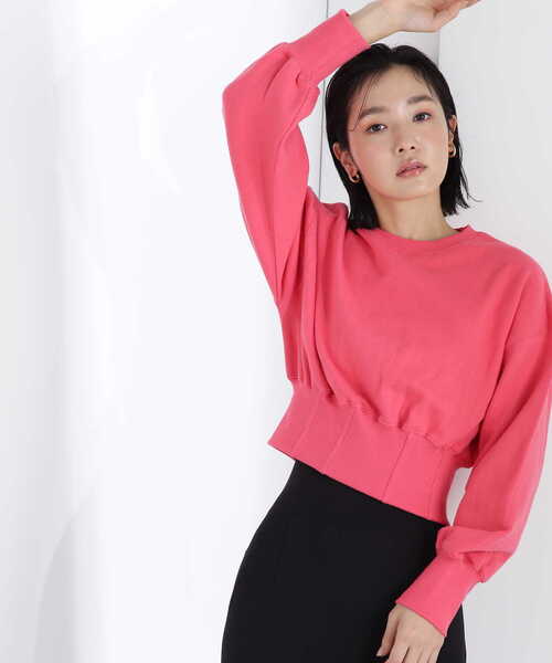 NATURAL BEAUTY BASIC（ナチュラルビューティーベーシック）の「クロップド丈裏毛プルオーバー（スウェット・レディース・ピンク/ラベンダー/オフホワイト・FREE）」の3枚目の写真