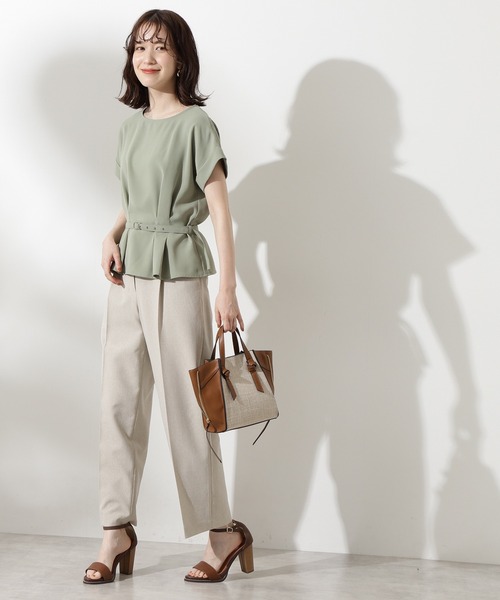 【WEB限定】◆ボートネックペプラム半袖ブラウス