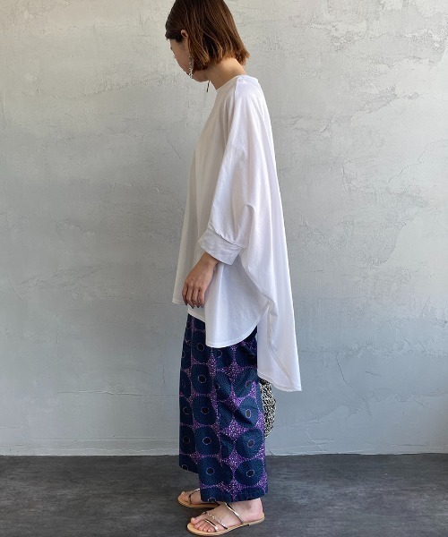 mizuiroind（ミズイロインド）の「[mizuiro ind/ミズイロインド] ワイドシルエット コクーンTシャツ（Tシャツ/カットソー・レディース・ブラック/オフホワイト/グリーン・F）」の5枚目の写真