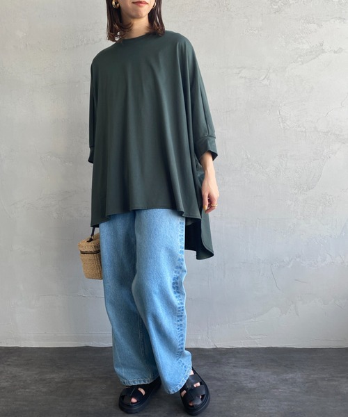 mizuiroind（ミズイロインド）の「[mizuiro ind/ミズイロインド] ワイドシルエット コクーンTシャツ（Tシャツ/カットソー・レディース・ブラック/オフホワイト/グリーン・F）」の19枚目の写真