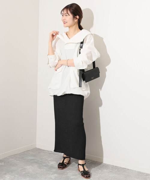 SLOBE IENA(スローブイエナ)の「シャーリングタイトスカート(スカート・レディース・ブラック/アイボリー・FREE)」の6枚目の写真