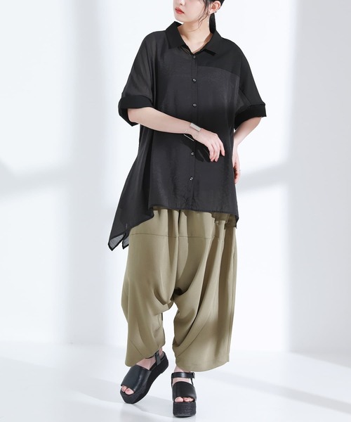 osharewalker（オシャレウォーカー）の「【廃盤】『異素材シアーアシメシャツ』（シャツ/ブラウス・レディース・ブラック・FREE）」の2枚目の写真