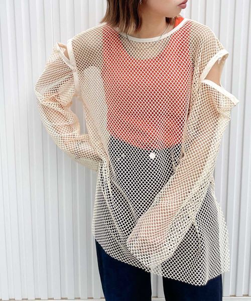 Chillfar(チルファー)の「メッシュオーバーサイズプルオーバー(その他トップス・レディース・ベージュ/オフホワイト/ブラック・FREE)」の1枚目の写真