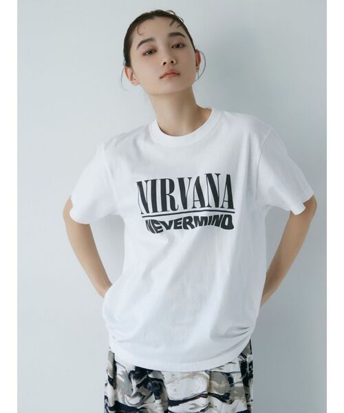 MURUA（ムルーア）の「【NIRVANA】ジャケットプリントTシャツ（Tシャツ/カットソー・レディース・ホワイト/ダークグレー・FREE）」の16枚目の写真