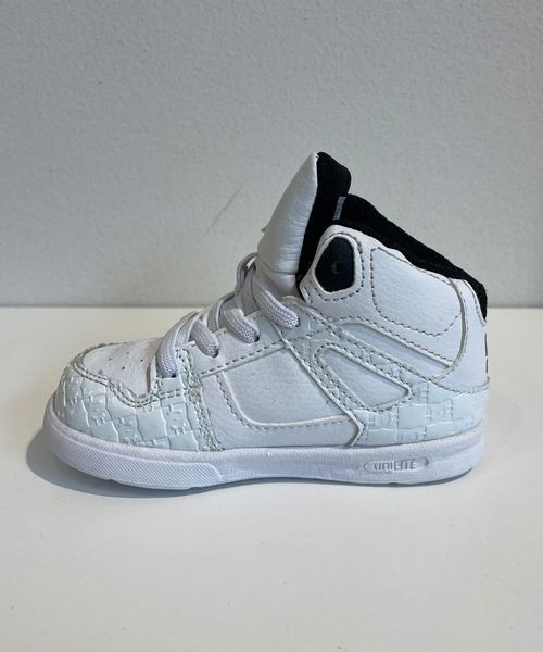 DC（ディーシー）の「DC/ディーシー キッズ スニーカー Ts PURE HIGH-TOP SE UL SNトドラーズ ピュア ハイトップ エスイー ユーエル エスエヌ  ゴムひも 軽量 DT234602（スニーカー・キッズ・ホワイト×ゴールド/ブルー系その他・13.0cm/14.0cm/16.0cm/15.0cm/12.0cm）」の3枚目の写真