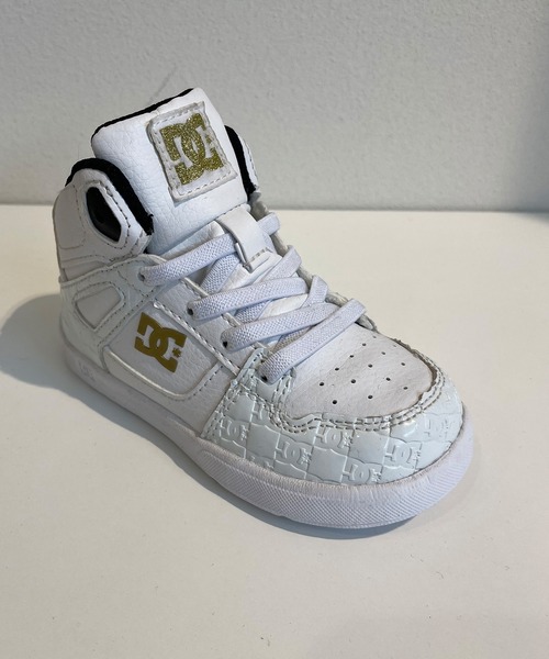 DC（ディーシー）の「DC/ディーシー キッズ スニーカー Ts PURE HIGH-TOP SE UL SNトドラーズ ピュア ハイトップ エスイー ユーエル エスエヌ  ゴムひも 軽量 DT234602（スニーカー・キッズ・ホワイト×ゴールド/ブルー系その他・13.0cm/14.0cm/16.0cm/15.0cm/12.0cm）」の4枚目の写真