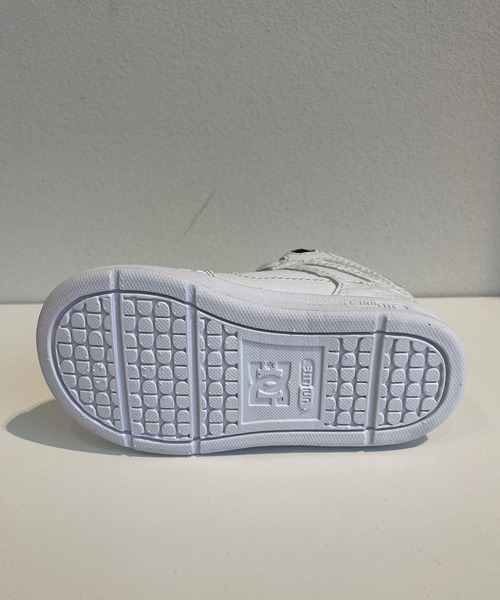 DC（ディーシー）の「DC/ディーシー キッズ スニーカー Ts PURE HIGH-TOP SE UL SNトドラーズ ピュア ハイトップ エスイー ユーエル エスエヌ  ゴムひも 軽量 DT234602（スニーカー・キッズ・ホワイト×ゴールド/ブルー系その他・13.0cm/14.0cm/16.0cm/15.0cm/12.0cm）」の7枚目の写真