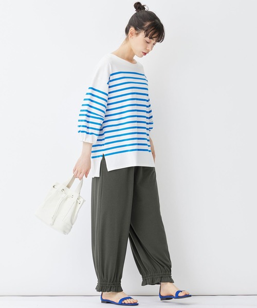 Viola e Viola(ヴィオラエヴィオラ)の「やわらかパイル裾フリルゆるパンツ(その他パンツ・レディース・チャコール/ライラック/ベージュ・M/3L/L/LL)」の5枚目の写真