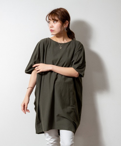 atONE(アットワン)の「atONE 5分袖アシメプルオーバー(Tシャツ/カットソー・レディース・カーキ/ブラック/チャコールグレー/ホワイト/ライトブラウン・M-L/4L~5L/LL~3L)」の13枚目の写真