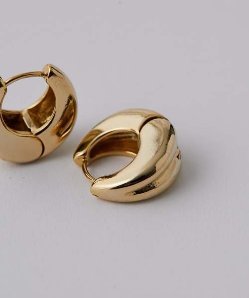 PAPILLONNER（パピヨネ）の「Plumpワンタッチピアス（ピアス（両耳用）・レディース・シルバー/ゴールド・FREE）」の4枚目の写真