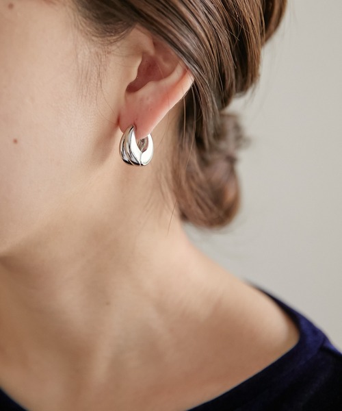 PAPILLONNER（パピヨネ）の「Plumpワンタッチピアス（ピアス（両耳用）・レディース・シルバー/ゴールド・FREE）」の5枚目の写真