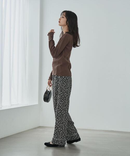 coen（コーエン）の「メローリブクルーネックロンT（Tシャツ/カットソー・レディース・ブラック/ホワイト/モカ/コバルトブルー/その他1/ナチュラル・M/L）」の11枚目の写真