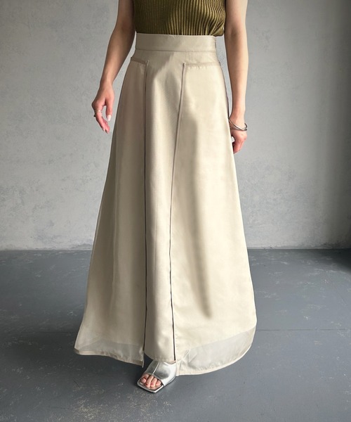 &g'aime（アンジェム）の「【&g’aime】パイピングシアーロングスカート（スカート・レディース・グレイッシュベージュ/ブラック・FREE）」の14枚目の写真