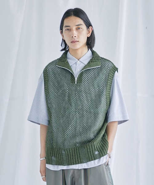 PUBLIC TOKYO（パブリックトウキョウ）の「ハーフジップダメージニットベスト（ニット/セーター・メンズ・ブラック/ダークグリーン・FREE）」の14枚目の写真