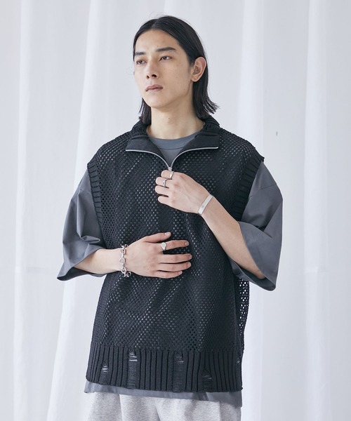 PUBLIC TOKYO（パブリックトウキョウ）の「ハーフジップダメージニットベスト（ニット/セーター・メンズ・ブラック/ダークグリーン・FREE）」の20枚目の写真