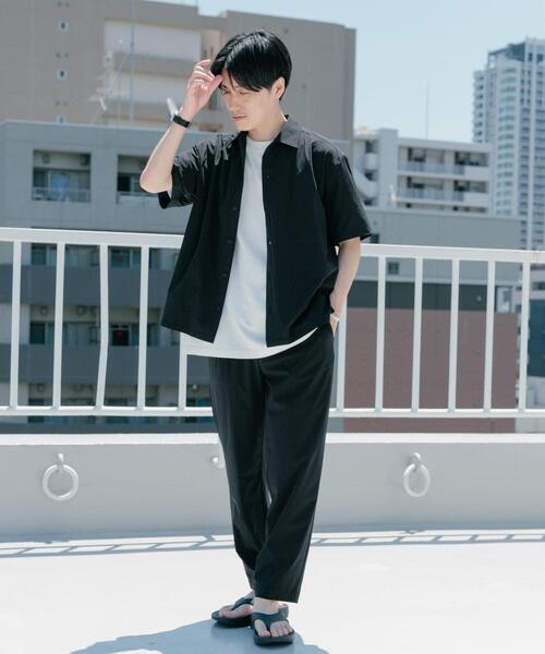 ITEMS URBANRESEARCH(アイテムズ アーバンリサーチ)の「シルキーナイロン 多機能 タックパンツ(その他パンツ・メンズ・ネイビー/ブラック/チャコールグレー・MEDIUM/LARGE)」の7枚目の写真