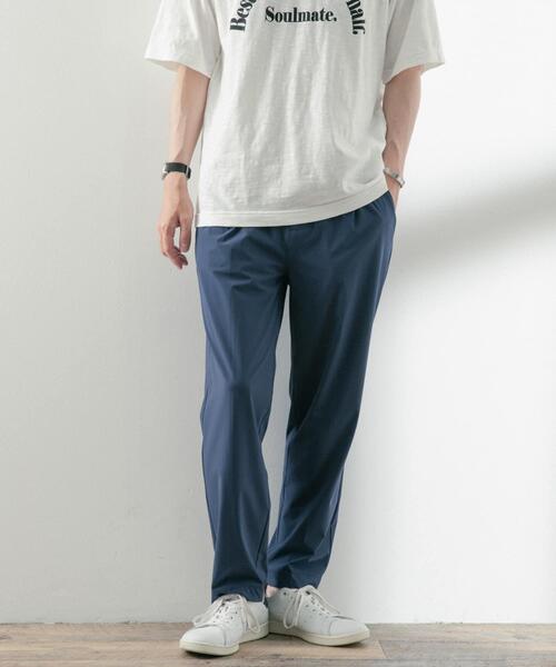 ITEMS URBANRESEARCH(アイテムズ アーバンリサーチ)の「シルキーナイロン 多機能 タックパンツ(その他パンツ・メンズ・ネイビー/ブラック/チャコールグレー・MEDIUM/LARGE)」の10枚目の写真