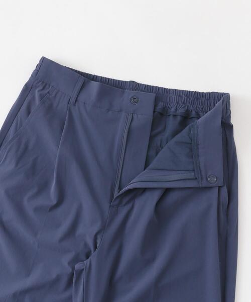 ITEMS URBANRESEARCH(アイテムズ アーバンリサーチ)の「シルキーナイロン 多機能 タックパンツ(その他パンツ・メンズ・ネイビー/ブラック/チャコールグレー・MEDIUM/LARGE)」の14枚目の写真