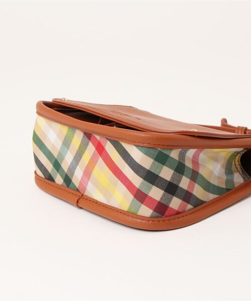 Arnold Palmer(アーノルドパーマー)の「フェイクレザー パーマ―チェック 切替 ショルダーバッグ(ショルダーバッグ・レディース・ブラック/ブラウン・F)」の17枚目の写真