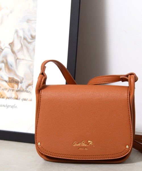 Arnold Palmer(アーノルドパーマー)の「フェイクレザー パーマ―チェック 切替 ショルダーバッグ(ショルダーバッグ・レディース・ブラック/ブラウン・F)」の15枚目の写真