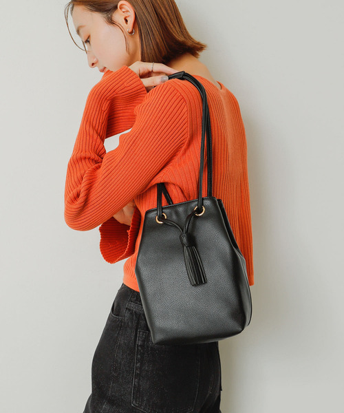 SENSE OF PLACE by URBAN RESEARCH（センスオブプレイスバイアーバンリサーチ）の「2WAYタッセルショルダーバッグ（ショルダーバッグ・レディース・オレンジ/ブラック/シルバー・ONE）」の2枚目の写真