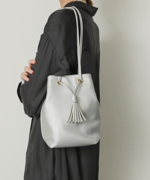 SENSE OF PLACE by URBAN RESEARCH（センスオブプレイスバイアーバンリサーチ）の「2WAYタッセルショルダーバッグ（ショルダーバッグ・レディース・オレンジ/ブラック/シルバー・ONE）」の16枚目の写真