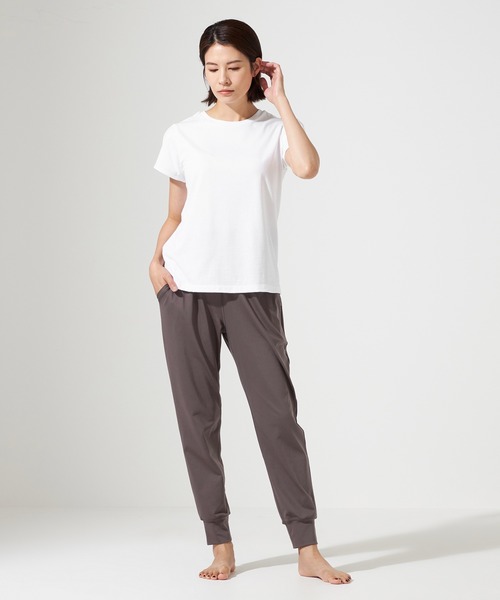 Chacott（チャコット）の「スムースパンツ【C BASIC】（スウェット