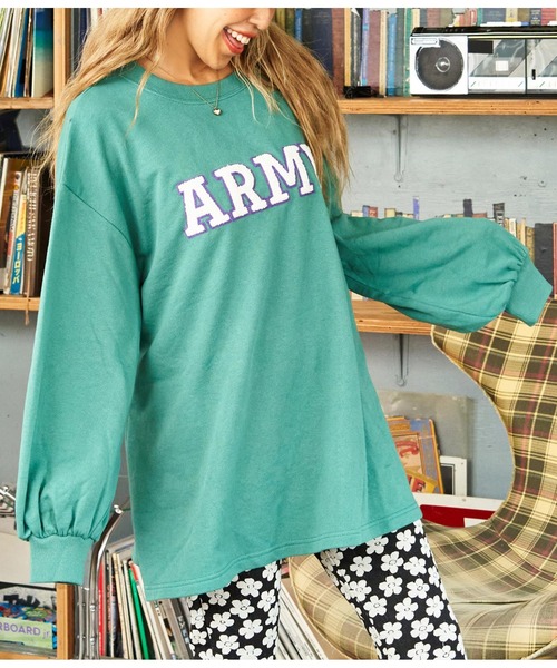 anap mimpi（アナップミンピ）の「ARMY サガラ刺繍 ボリューム袖 裏毛スウェット トレーナー（スウェット・レディース・ピンク/グリーン/ベージュ系その他/パープル・FREE）」の2枚目の写真