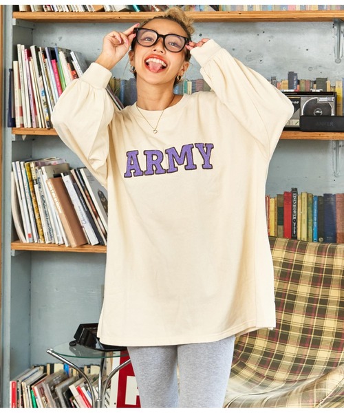 anap mimpi（アナップミンピ）の「ARMY サガラ刺繍 ボリューム袖 裏毛スウェット トレーナー（スウェット・レディース・ピンク/グリーン/ベージュ系その他/パープル・FREE）」の5枚目の写真