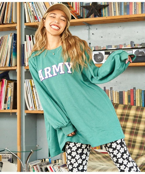 anap mimpi（アナップミンピ）の「ARMY サガラ刺繍 ボリューム袖 裏毛スウェット トレーナー（スウェット・レディース・ピンク/グリーン/ベージュ系その他/パープル・FREE）」の12枚目の写真