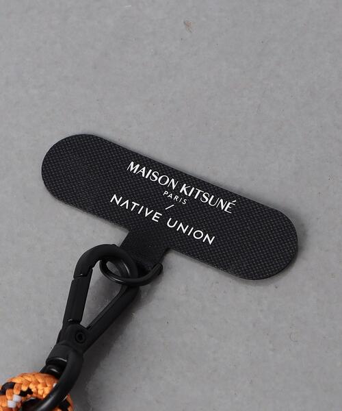 Native Union（ネイティブユニオン）の「＜NATIVE UNION X MAISON KITSUNE＞UNIVERSALSLING（スマホグッズ・レディース・ブラック・FREE）」の4枚目の写真