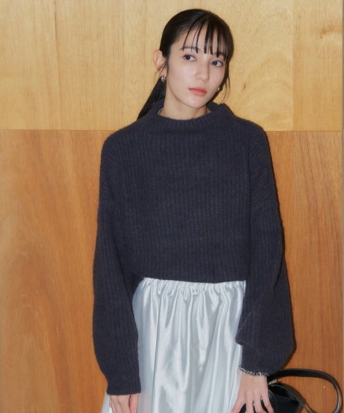 LIENCOEUR（リアンクール）の「ボトルネックミックスカラーニット（ニット/セーター・レディース・グレイッシュベージュ/ネイビー/ベージュ/オリーブ/ブルー/ラベンダー・FREE）」の17枚目の写真