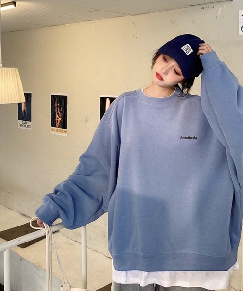 セール】レイヤード風ワンポイントロゴオーバーサイズスウェット