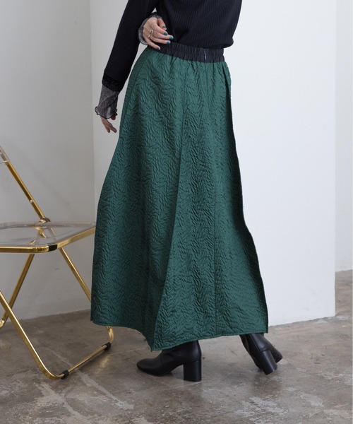 Eimee Law(エイミーロウ)の「エンボス ランタンフォルムスカート(スカート・レディース・ブラック/グリーン/ベージュ・38)」の20枚目の写真