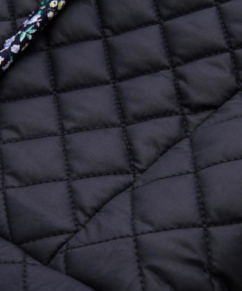 green label relaxing（グリーンレーベルリラクシング）の「【KIDS】サーモライト キルトgirlsコート（その他アウター・キッズ・ネイビー/レッド・115cm/125cm/135cm/105cm/95cm）」の13枚目の写真