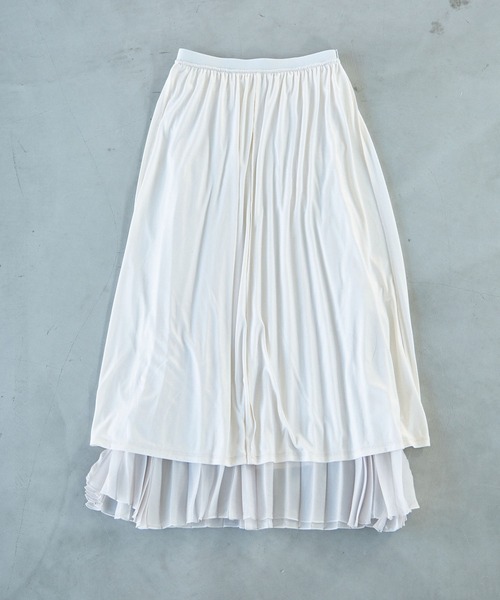 VIS(ビス)の「スパークルプリーツスカート(スカート・レディース・ゴールド/キナリ/シルバー・FREE)」の21枚目の写真