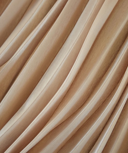 VIS(ビス)の「スパークルプリーツスカート(スカート・レディース・ゴールド/キナリ/シルバー・FREE)」の20枚目の写真