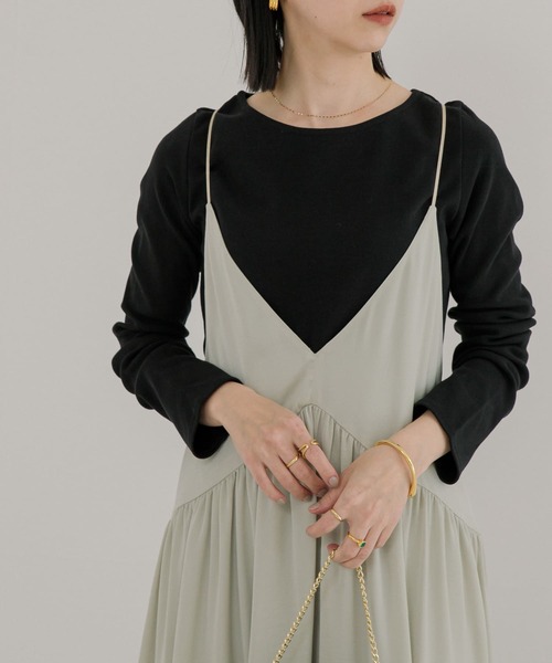 URBAN RESEARCH(アーバンリサーチ)の「『MADE IN JAPAN』 ボートネックフライスカットソー(Tシャツ/カットソー・レディース・ブラック/オフホワイト・FREE)」の8枚目の写真