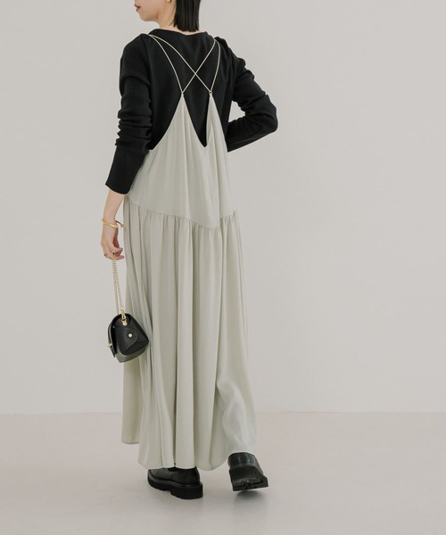 URBAN RESEARCH(アーバンリサーチ)の「『MADE IN JAPAN』 ボートネックフライスカットソー(Tシャツ/カットソー・レディース・ブラック/オフホワイト・FREE)」の9枚目の写真
