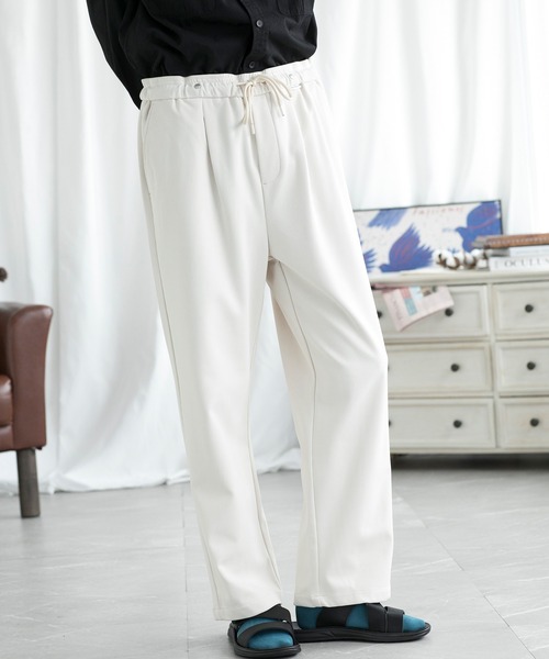 aimoha(アイモハ)の「aimoha men SLIM STRAIGHT SLACKS スリムストレートスラックス(スラックス・メンズ・グリーン/ブラック/ベージュ・SMALL/MEDIUM/LARGE/X-LARGE/XX-LARGE/XXX-LARGE)」の1枚目の写真