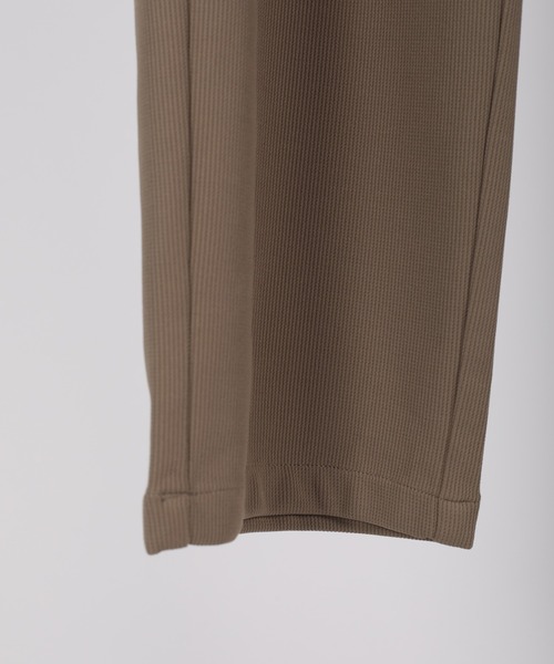 aimoha(アイモハ)の「aimoha men SLIM STRAIGHT SLACKS スリムストレートスラックス(スラックス・メンズ・グリーン/ブラック/ベージュ・SMALL/MEDIUM/LARGE/X-LARGE/XX-LARGE/XXX-LARGE)」の7枚目の写真