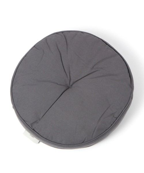 LAKOLE(ラコレ)の「厚手ラウンドクッション / 102571(クッション/クッションカバー・レディース・アイボリー/グリーン/ブラック/グレー・FREE)」の5枚目の写真