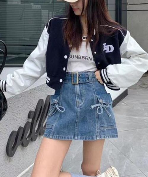 LYEON(リヨン)の「リボンカーゴミニスカート(スカート・レディース・カーキ/ブルー・FREE)」の7枚目の写真